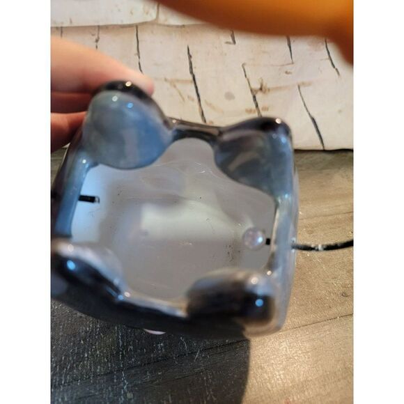 Ceramic Halloween black cat basket decor - Picture 3 of 7